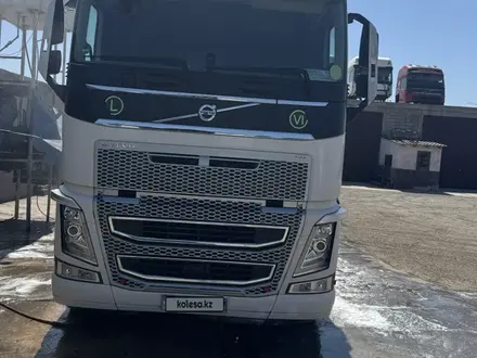 Volvo  FH 2017 года за 34 000 000 тг. в Шымкент – фото 5