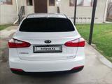 Kia Cerato 2015 года за 7 500 000 тг. в Шымкент – фото 2