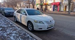 Toyota Camry 2007 года за 5 200 000 тг. в Актобе – фото 3