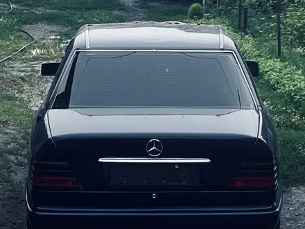 Mercedes-Benz E 280 1995 года за 1 800 000 тг. в Алматы