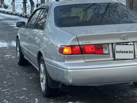 Toyota Camry 2001 года за 3 650 000 тг. в Алматы – фото 5