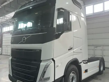 Volvo  FH460 Globetrotter 2026 года за 78 350 000 тг. в Алматы