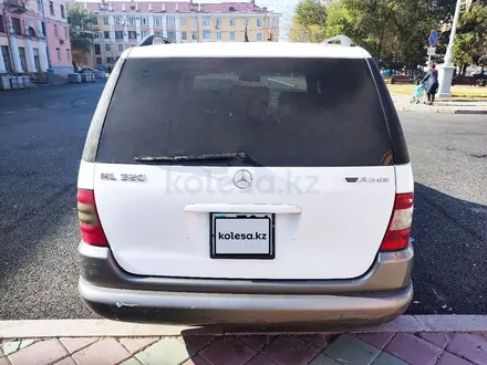 Mercedes-Benz ML 320 1998 года за 3 000 000 тг. в Усть-Каменогорск – фото 3