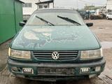 Volkswagen Passat 1994 годаүшін850 000 тг. в Караганда – фото 2