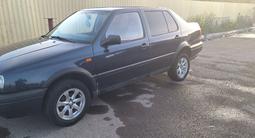 Volkswagen Vento 1993 года за 1 500 000 тг. в Караганда – фото 5