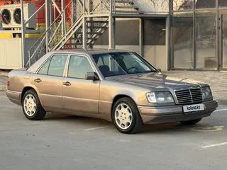 Mercedes-Benz E 280