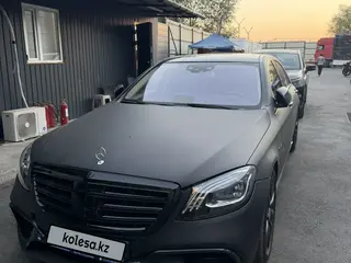 Mercedes-Benz S 500