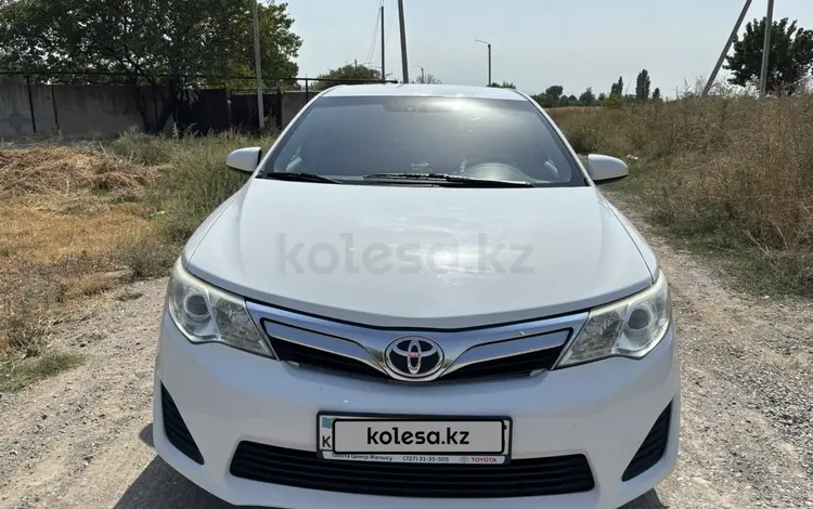 Toyota Camry 2014 года за 10 000 000 тг. в Алматы