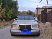 Mercedes-Benz E 220 1994 годаfor2 000 000 тг. в Тараз