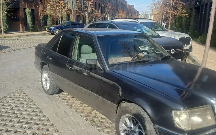 Mercedes-Benz E 200 1992 годаfor1 000 000 тг. в Алматы