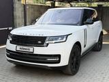 Land Rover Range Rover 2023 года за 95 000 000 тг. в Алматы – фото 2