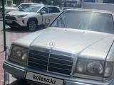 Mercedes-Benz E 200 1991 года за 750 000 тг. в Шымкент – фото 3