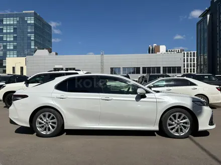Toyota Camry Prestige 2023 года за 14 400 000 тг. в Астана – фото 16