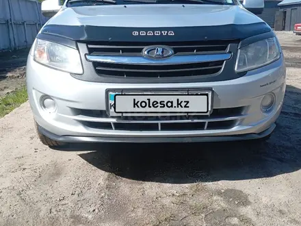 ВАЗ (Lada) Granta 2190 2012 года за 2 500 000 тг. в Петропавловск – фото 2