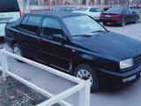 Volkswagen Vento 1993 года за 700 000 тг. в Тараз – фото 3