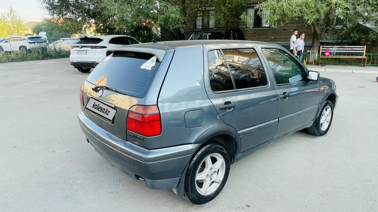 Volkswagen Golf, 1998