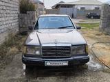 Mercedes-Benz E 230 1993 года за 950 000 тг. в Шымкент – фото 4