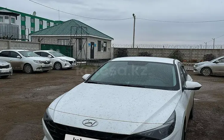 Hyundai Elantra 2022 годаүшін10 000 000 тг. в Алматы