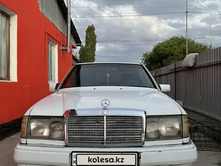 Mercedes-Benz E 230 1990 года за 1 000 000 тг. в Шу