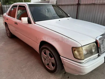 Mercedes-Benz E 230 1990 года за 1 000 000 тг. в Шу – фото 3