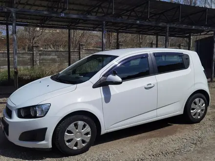 Chevrolet Aveo 2014 года за 3 800 000 тг. в Алматы – фото 2