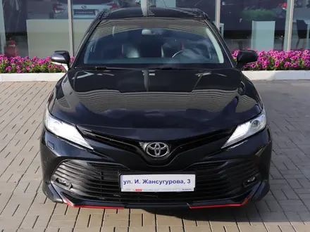 Toyota Camry 2021 года за 13 190 000 тг. в Астана – фото 8