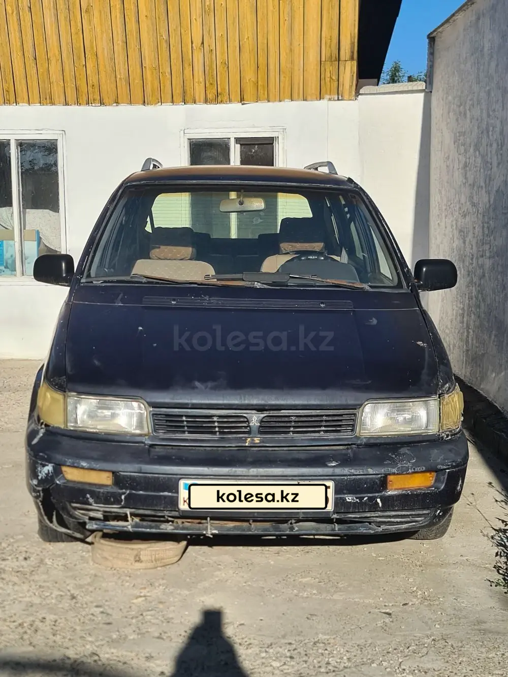 Mitsubishi Space Wagon, 1994