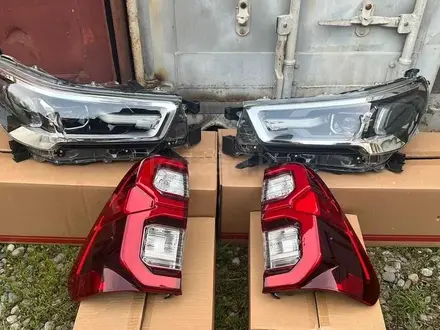 Фары фонарь на Toyota за 15 000 тг. в Актобе – фото 31