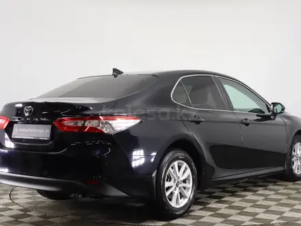 Toyota Camry 2019 года за 12 250 000 тг. в Астана – фото 6