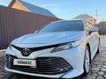 Toyota Camry 2018 года за 14 000 000 тг. в Алматы – фото 2