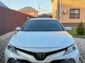 Toyota Camry 2018 года за 14 000 000 тг. в Алматы – фото 5