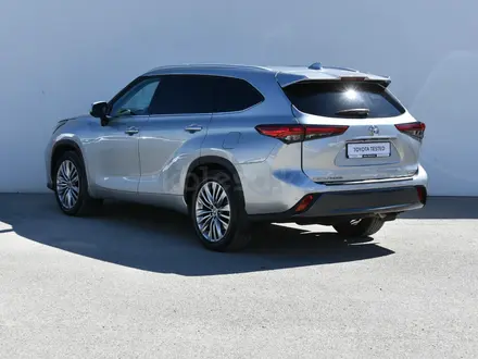 Toyota Highlander 2023 года за 29 600 000 тг. в Атырау – фото 6
