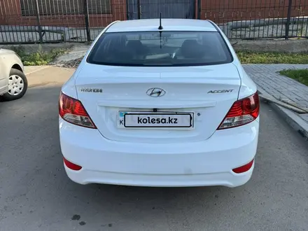 Hyundai Accent 2013 года за 5 000 000 тг. в Астана – фото 2