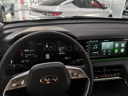 JAC JS8 Luxury 2025 года за 12 890 000 тг. в Петропавловск – фото 16