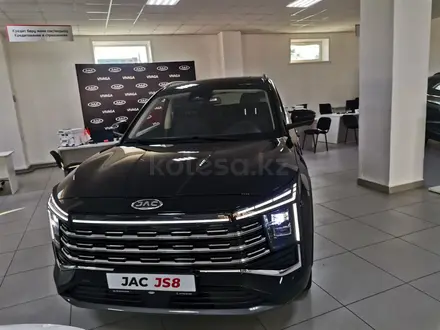 JAC JS8 Luxury 2025 года за 12 890 000 тг. в Петропавловск – фото 2
