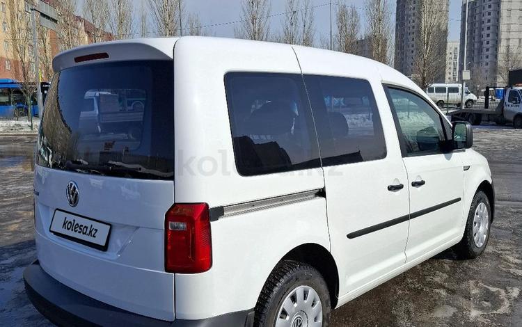 Volkswagen Caddy — фото 1