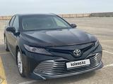 Toyota Camry 2018 годаfor13 500 000 тг. в Жанаозен