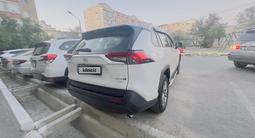 Toyota RAV4 2022 годаүшін17 900 000 тг. в Атырау – фото 4