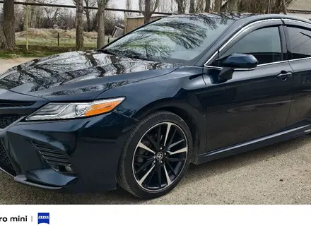 Toyota Camry 2020 года за 12 500 000 тг. в Тараз – фото 2