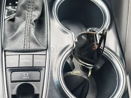 Toyota Camry 2020 года за 12 500 000 тг. в Тараз – фото 15