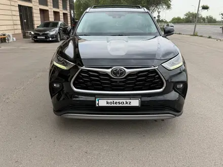 Toyota Highlander 2020 года за 21 000 000 тг. в Алматы – фото 2