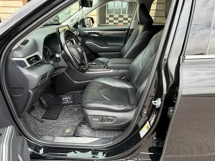 Toyota Highlander 2020 года за 21 000 000 тг. в Алматы – фото 13