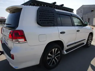 Toyota Land Cruiser, 2013