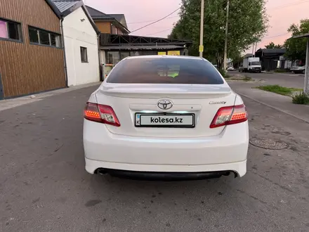 Toyota Camry 2011 года за 7 500 000 тг. в Алматы – фото 6