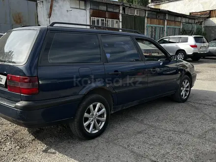Volkswagen Passat 1996 года за 1 850 000 тг. в Тараз – фото 8