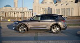 Hyundai Santa Fe 2022 года за 14 950 000 тг. в Астана – фото 4