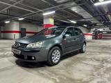 Volkswagen Golf 2004 годаүшін2 150 000 тг. в Тараз