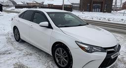 Toyota Camry 2015 года за 5 200 000 тг. в Уральск – фото 3