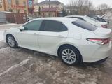 Toyota Camry 2021 года за 16 000 000 тг. в Астана – фото 4