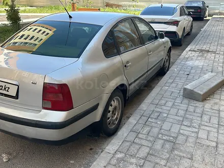 Volkswagen Passat 1996 года за 900 000 тг. в Алматы – фото 3